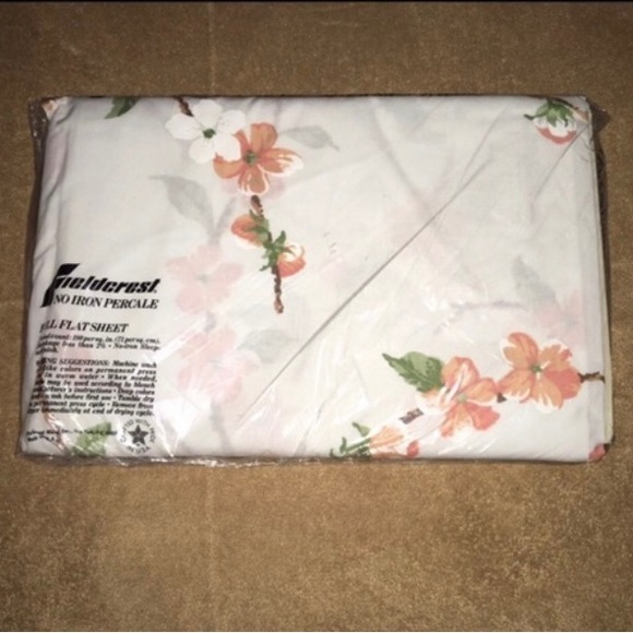 Fieldcrest Vintage Floral full flat sheet NEW - Picture 2 of 2